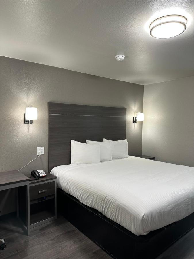 Sleepy Traveler Motel Wagoner Екстериор снимка