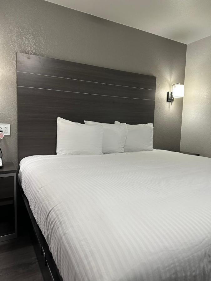 Sleepy Traveler Motel Wagoner Екстериор снимка